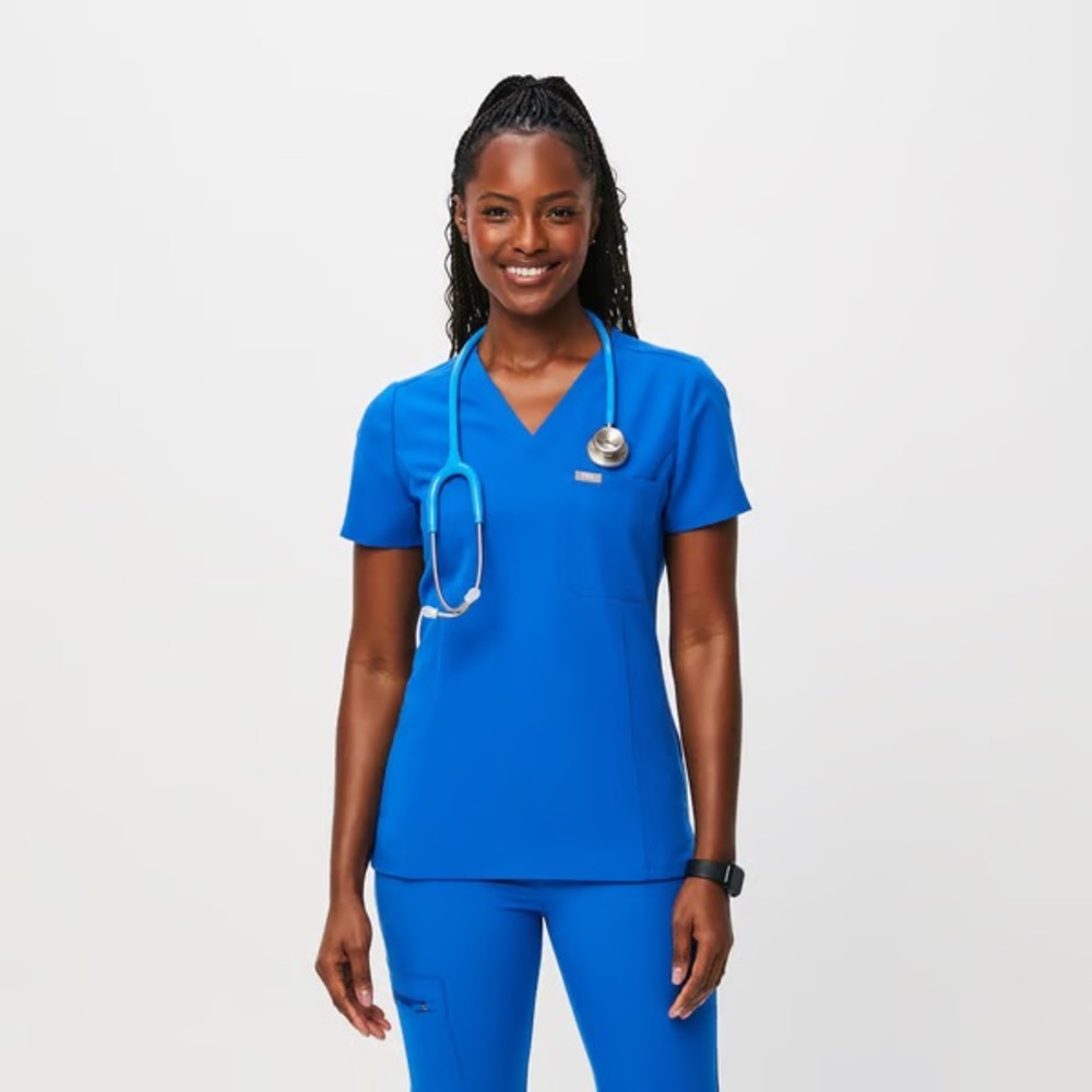 Figs Catarina scrub top